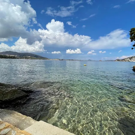 Turtle Island Panorama By Interhome Keri